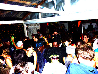 funky apatou 2010