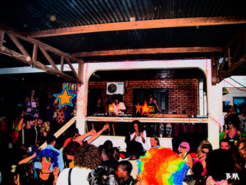 funky apatou 2009